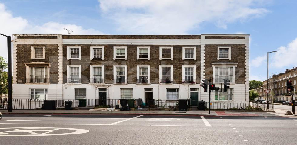 2 bed split level period conversion in the heart of Camden full of character  Camden Road, Camden